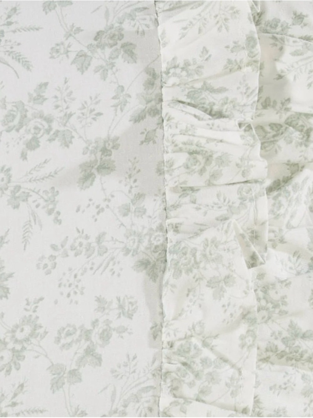 Laura Ashley Breakfast Floral Ruffled Boudoir Pillow ~ Charming - Picture 4 of 6